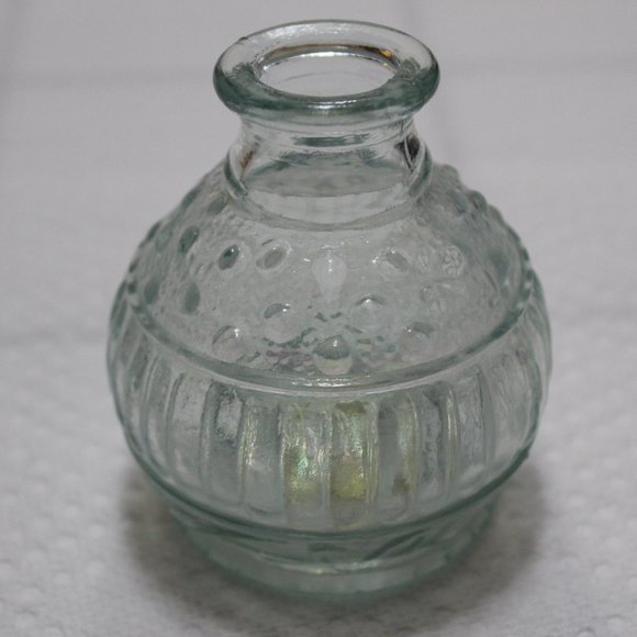 Authentic Recycled Glass Mini Bottles Textured Green Set of 3 Made in Spain - Picture 11 of 11